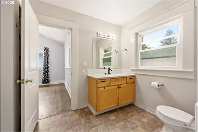 1107 W Powell Blvd, Gresham, OR 97030 - Photo 18