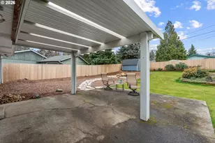 18030 SE Pershing Ct, Portland, OR 97236 - Photo 28