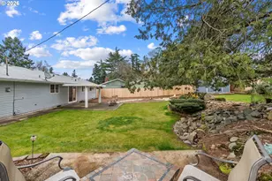 18030 SE Pershing Ct, Portland, OR 97236 - Photo 34