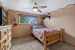 18030 SE Pershing Ct, Portland, OR 97236 - Photo 22