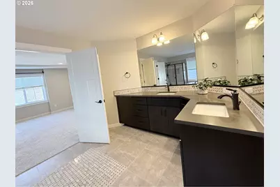 13823 SE Nightingale Ave, Happy Valley, OR 97015 - Photo 18