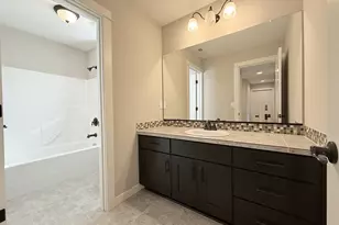 13823 SE Nightingale Ave, Happy Valley, OR 97015 - Photo 26