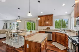 601 N 6th St, Carlton, OR 97111 - Photo 10