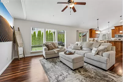 601 N 6th St, Carlton, OR 97111 - Photo 6