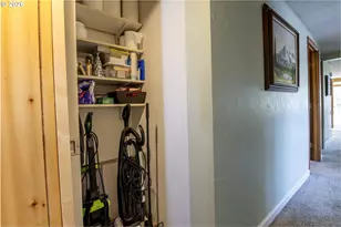 1903 17th St, Florence, OR 97439 - Photo 28