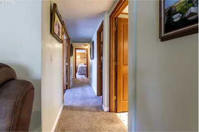 1903 17th St, Florence, OR 97439 - Photo 16