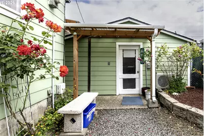1903 17th St, Florence, OR 97439 - Photo 38
