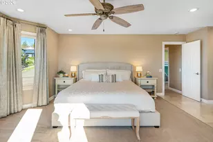 8710 NW Hazeltine St, Portland, OR 97229 - Photo 32