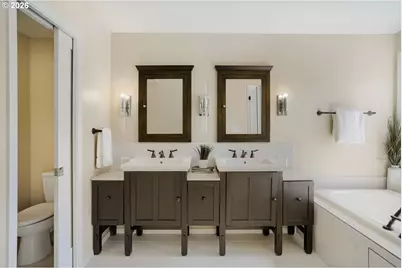 3970 NW 175th Pl, Portland, OR 97229 - Photo 22