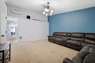 850 E Benjamin Ave, Cottage Grove, OR 97424 - Photo 4