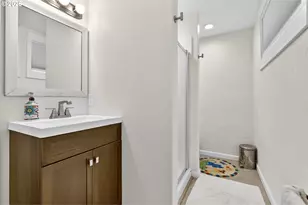 19330 Howell St, Gladstone, OR 97027 - Photo 20