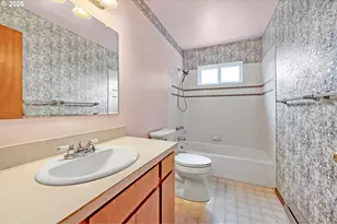 30411 NE 76th St, Camas, WA 98607 - Photo 16