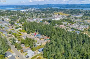 3680 Pine St, North Bend, OR 97459 - Photo 32