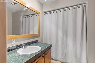 3680 Pine St, North Bend, OR 97459 - Photo 20