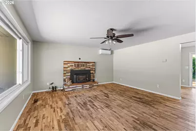 3680 Pine St, North Bend, OR 97459 - Photo 6