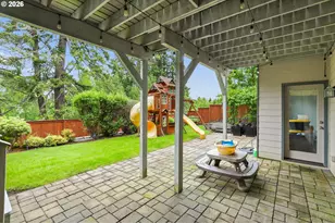 7281 NE Rockridge Pl, Hillsboro, OR 97124 - Photo 46