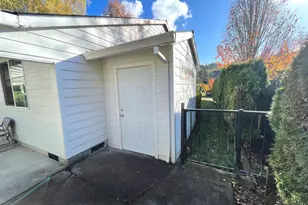 1765 Ostman Rd, West Linn, OR 97068 - Photo 18