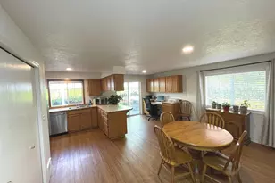 1765 Ostman Rd, West Linn, OR 97068 - Photo 10