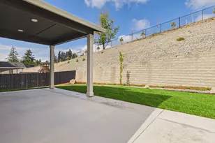 131 W 20th Wy, La Center, WA 98629 - Photo 38