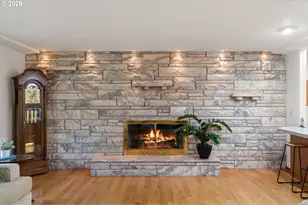 809 NE Delsey Rd, Hillsboro, OR 97124 - Photo 8