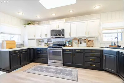 2703 N Spruce St, La Grande, OR 97850 - Photo 8