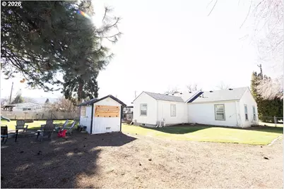 2703 N Spruce St, La Grande, OR 97850 - Photo 32