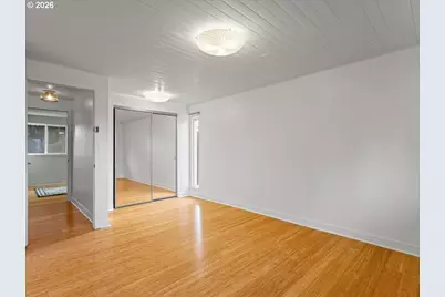 7005 Debbie Ct, Gladstone, OR 97027 - Photo 18