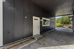 790 Oregon Ave, North Bend, OR 97459 - Photo 16