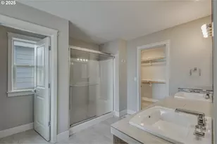 16223 NW Ashfield Dr, Beaverton, OR 97006 - Photo 10