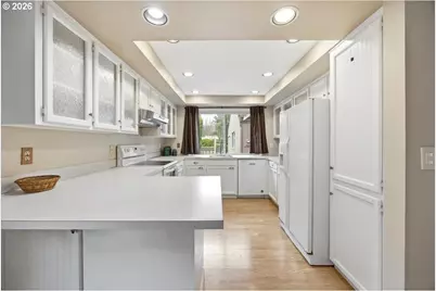 6510 Huntington Cir, Salem, OR 97306 - Photo 14