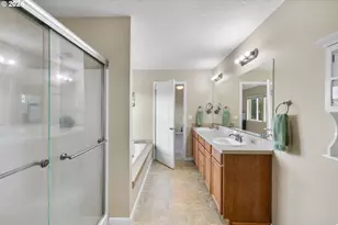 2600 Nina Pl, Hubbard, OR 97032 - Photo 32
