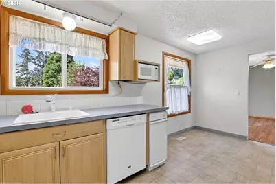 5515 SE Clayson Ave, Milwaukie, OR 97267 - Photo 12