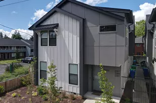 2385 SE 135th Ave, Portland, OR 97233 - Photo 1