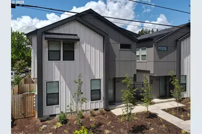 2385 SE 135th Ave #8, Portland, OR 97233 - Photo 2