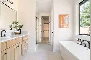 8125 SW Westgate Way, Portland, OR 97225 - Photo 28