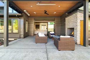 8125 SW Westgate Way, Portland, OR 97225 - Photo 6