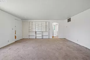 401 Deal St, Junction City, OR 97448 - Photo 4