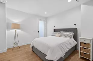 825 Ellis Ave, Lake Oswego, OR 97034 - Photo 40