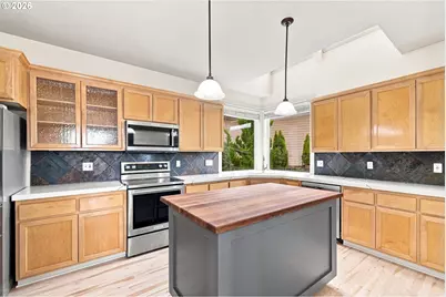 3324 Bentley Ave, Eugene, OR 97405 - Photo 10