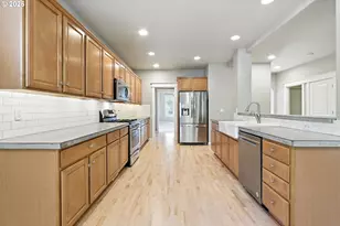 23798 SW Heron Lakes Dr, Sherwood, OR 97140 - Photo 10