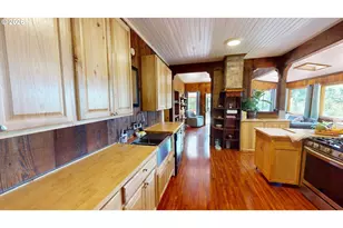 27837 Thimbleberry Rd, Gold Beach, OR 97444 - Photo 12
