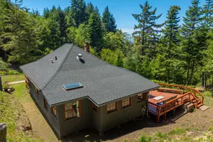 27837 Thimbleberry Rd, Gold Beach, OR 97444 - Photo 2
