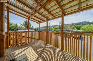 600 Leiken Ln, Roseburg, OR 97470 - Photo 28
