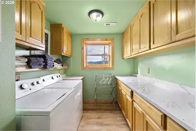33998 S Ball Rd, Molalla, OR 97038 - Photo 32