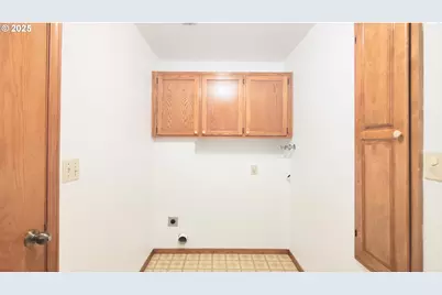 6818 SE 114th Ave, Portland, OR 97266 - Photo 18