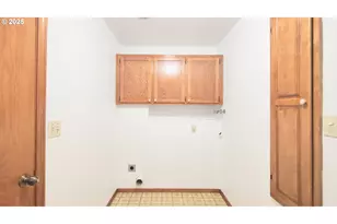 6818 SE 114th Ave, Portland, OR 97266 - Photo 18