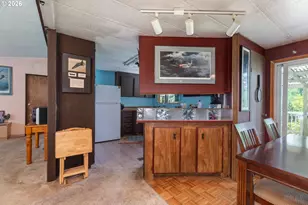 66971 Maplecrest Ln, Deer Island, OR 97054 - Photo 10