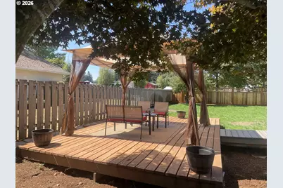 374 Warner Parrott Rd, Oregon City, OR 97045 - Photo 12