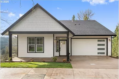 737 SE Forest Glen Rd, Estacada, OR 97023 - Photo 2