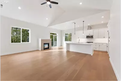 737 SE Forest Glen Rd, Estacada, OR 97023 - Photo 6